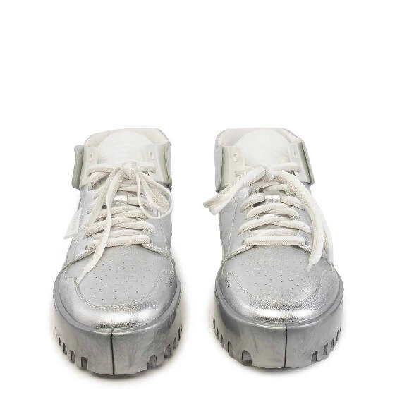 Women's Bold silver sneakers